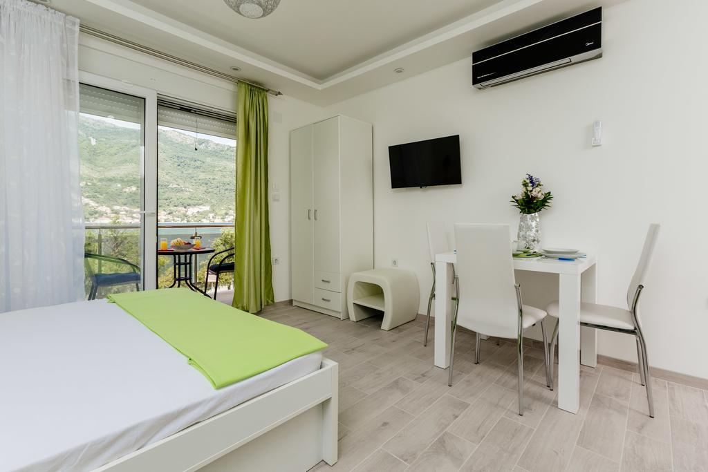 Dream Vacation Apartments Tivat Extérieur photo
