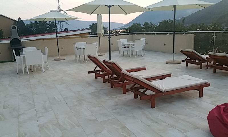 Dream Vacation Apartments Tivat Extérieur photo